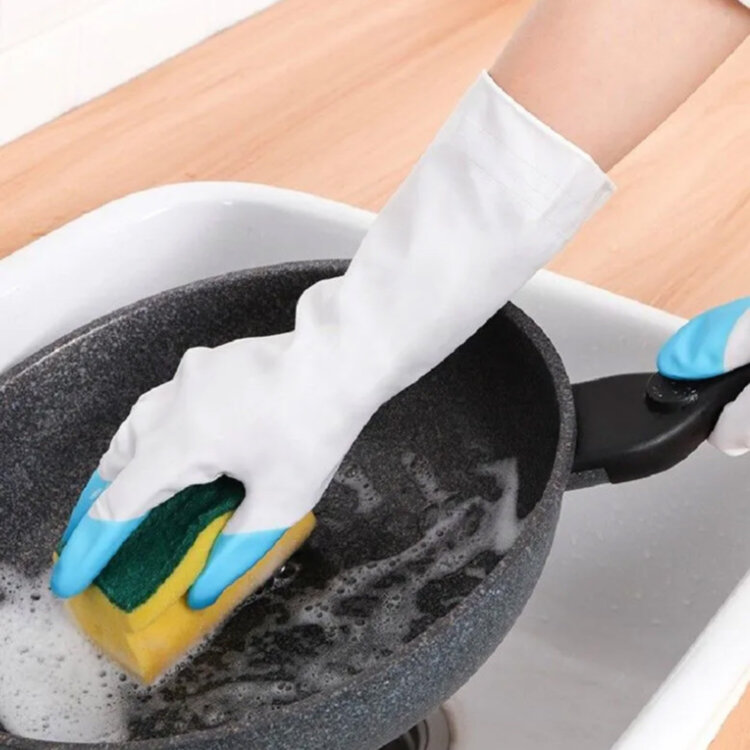 Перчатки МНОГОРАЗОВЫЕ виниловые SUPER КОМФОРТ, гипоаллергенные, размер M (средний), вес 88 г, Komfi, ADM, 25590, 609370