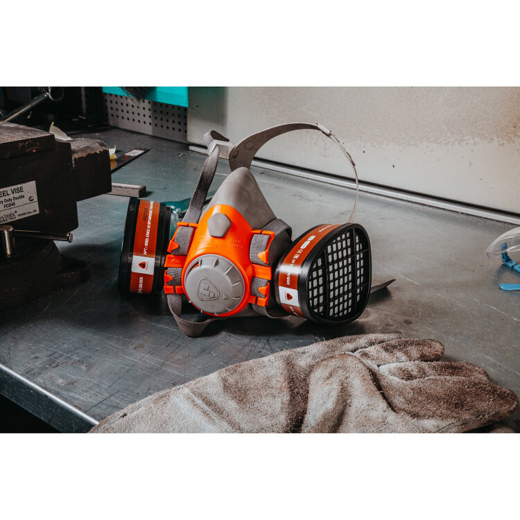 Полумаска фильтрующая Jeta Safety 6500, мягкий силиконовый материал, без фильтров, размер L, 6500-L, 610896